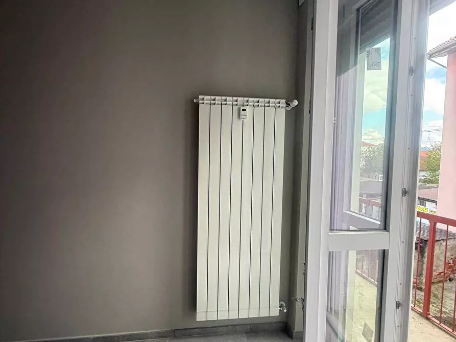 Immagine 10 di Appartamento in vendita  in Via Alessandro Volta 45 a Borgaro Torinese