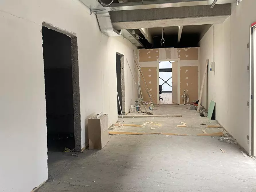 Immagine 10 di Ufficio in affitto  in CORSO TORINO 70 a Caluso