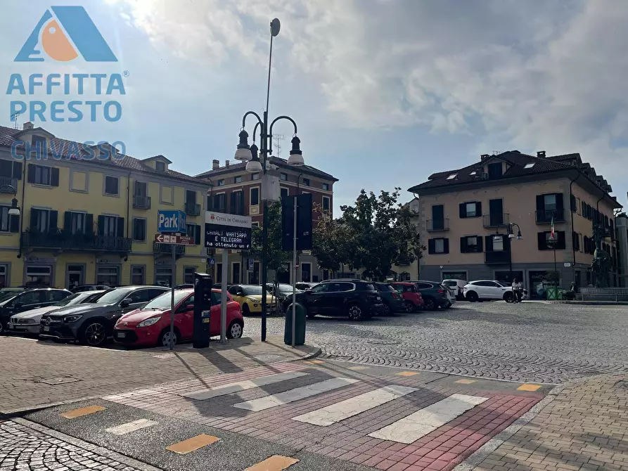 Immagine 1 di Ufficio in affitto  in piazza del popolo a Chivasso