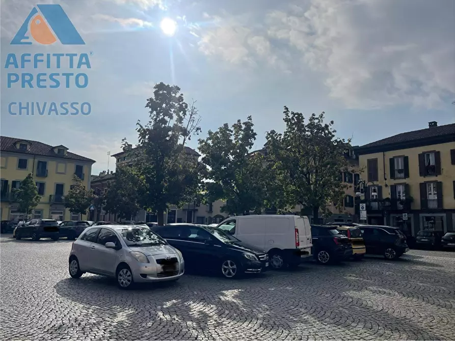 Immagine 3 di Ufficio in affitto  in piazza del popolo a Chivasso