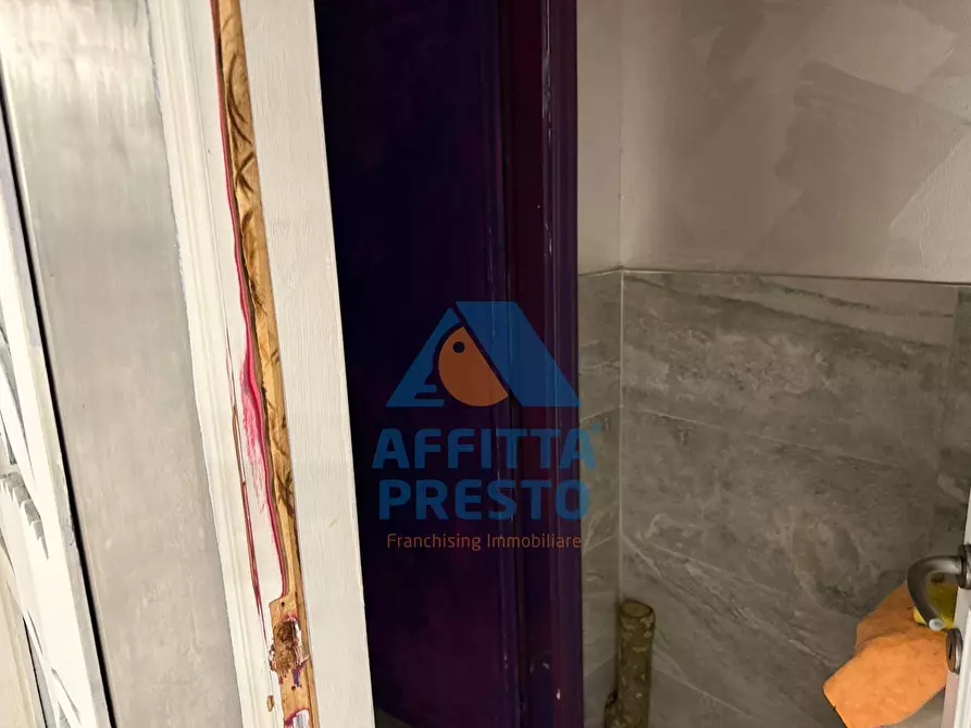 Immagine 3 di Attività commerciale in affitto  a Empoli