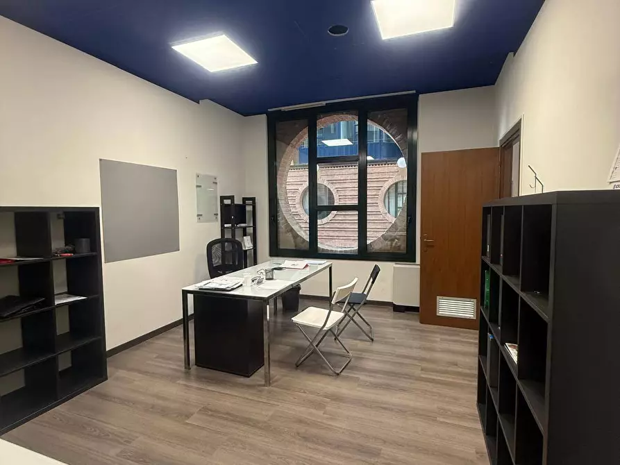 Immagine 11 di Ufficio in vendita  in CORSO ORBASSANO 336 a Torino