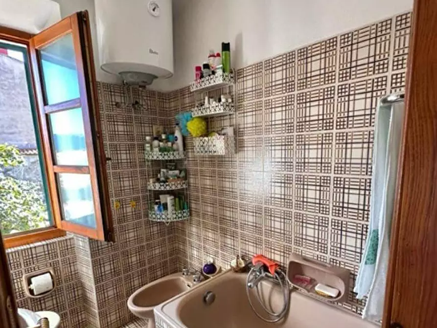 Immagine 46 di Appartamento in vendita  a Marciana