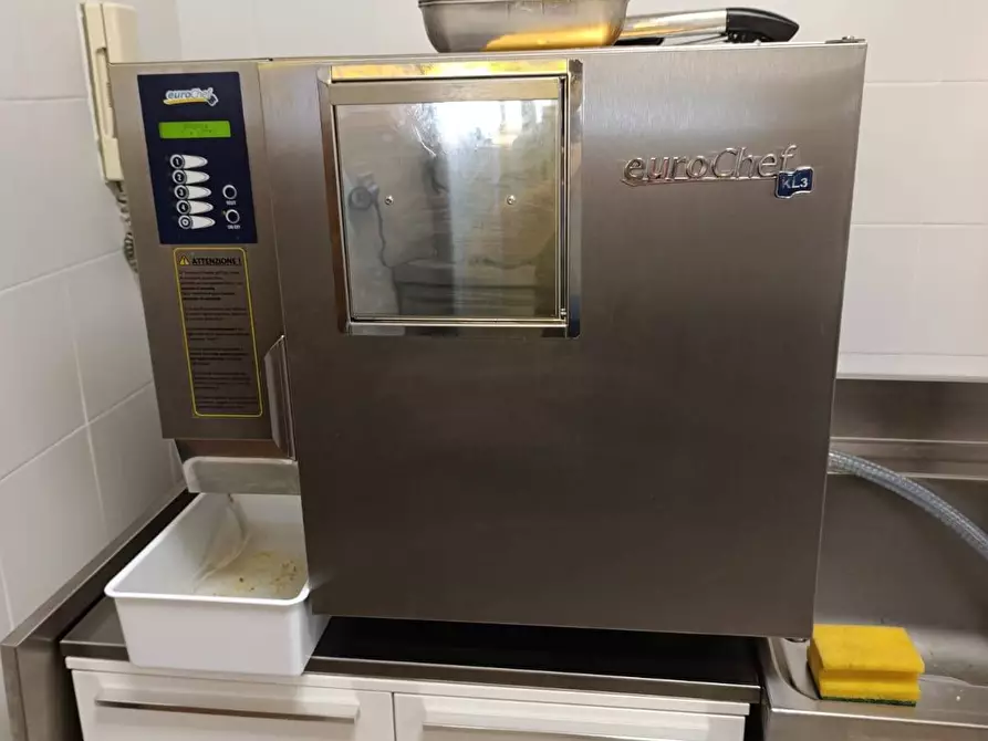 Immagine 7 di Attività commerciale in vendita  in VIALE VITTORIO VENETO a Chivasso