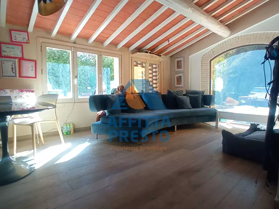 Immagine 1 di Casa semindipendente in vendita  a Vinci