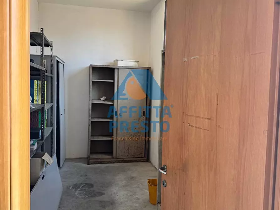 Immagine 6 di Capannone industriale in affitto  a Santa Croce Sull'arno