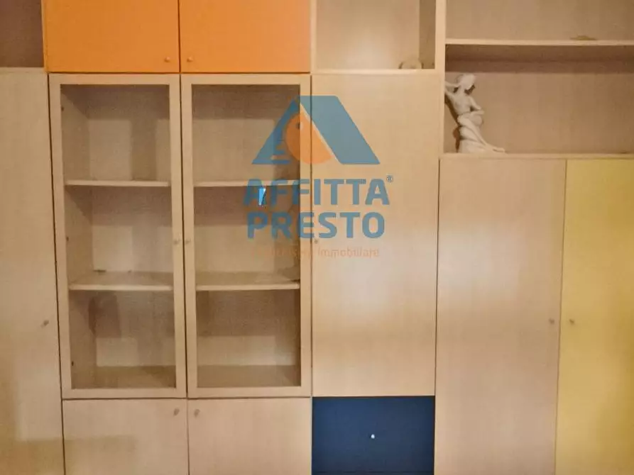 Immagine 6 di Attività commerciale in affitto  a Vinci