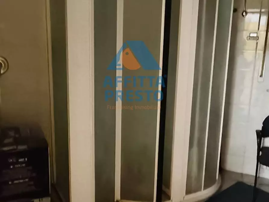 Immagine 3 di Attività commerciale in affitto  a Vinci