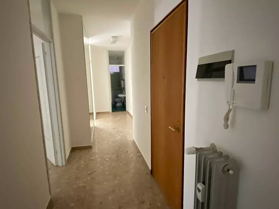 Immagine 2 di Ufficio in affitto  a Udine