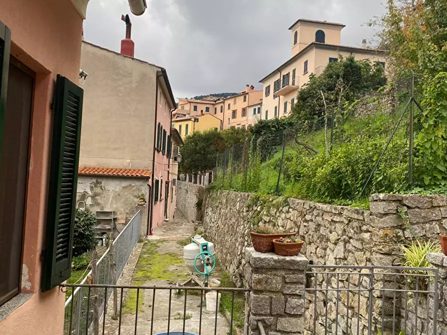 Immagine 6 di Appartamento in vendita  a Marciana