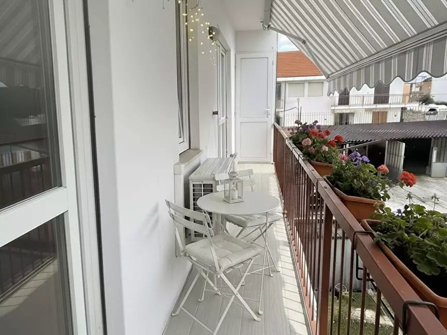 Immagine 14 di Appartamento in vendita  in Via Alessandro Volta 45 a Borgaro Torinese