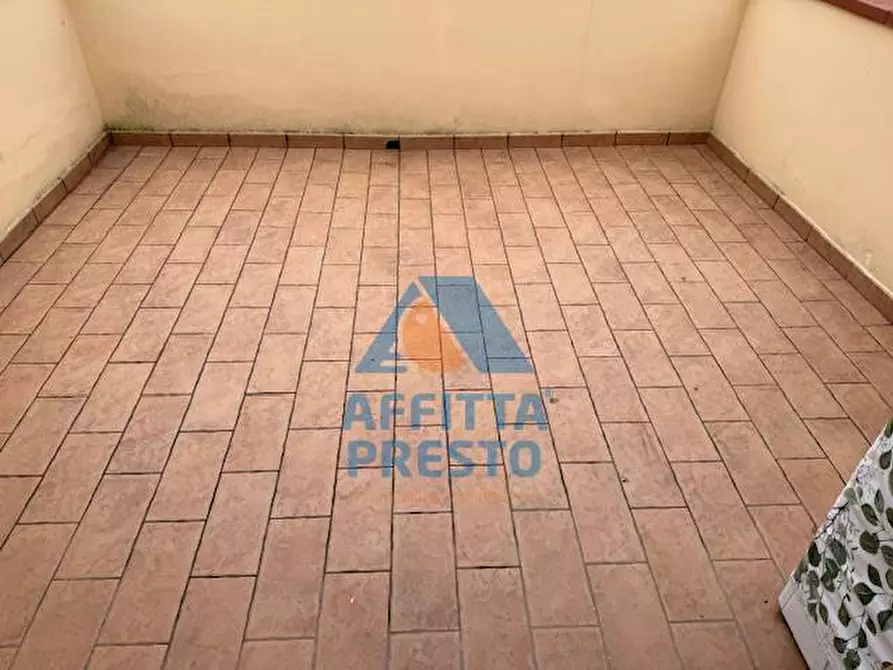 Immagine 29 di Appartamento in affitto  a Empoli