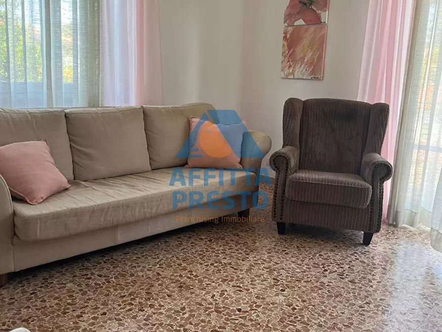 Immagine 3 di Appartamento in affitto  a Forte Dei Marmi