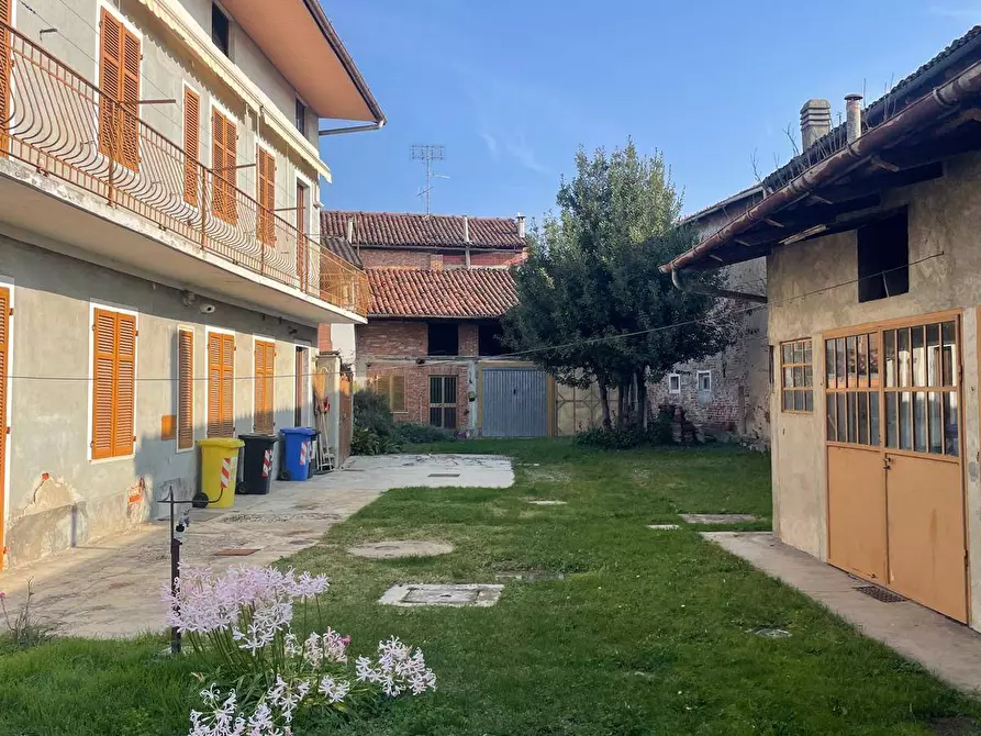 Immagine 1 di Casa indipendente in vendita  in VIA GHETTO 13 a Verolengo