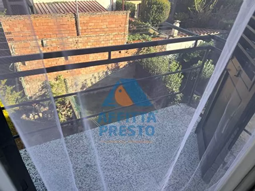 Immagine 33 di Camera in affitto  a Empoli
