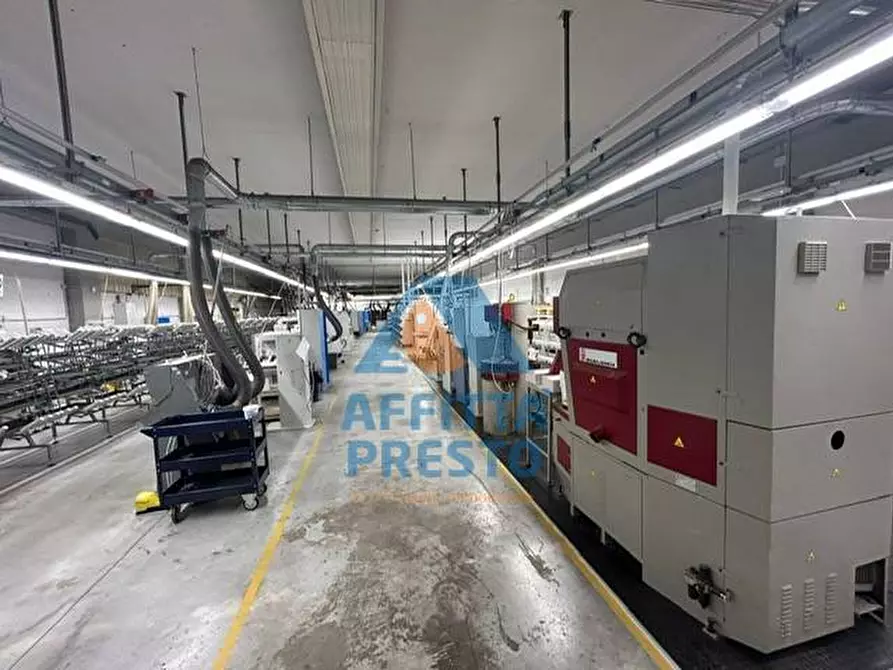 Immagine 5 di Laboratorio in affitto  a Capraia E Limite