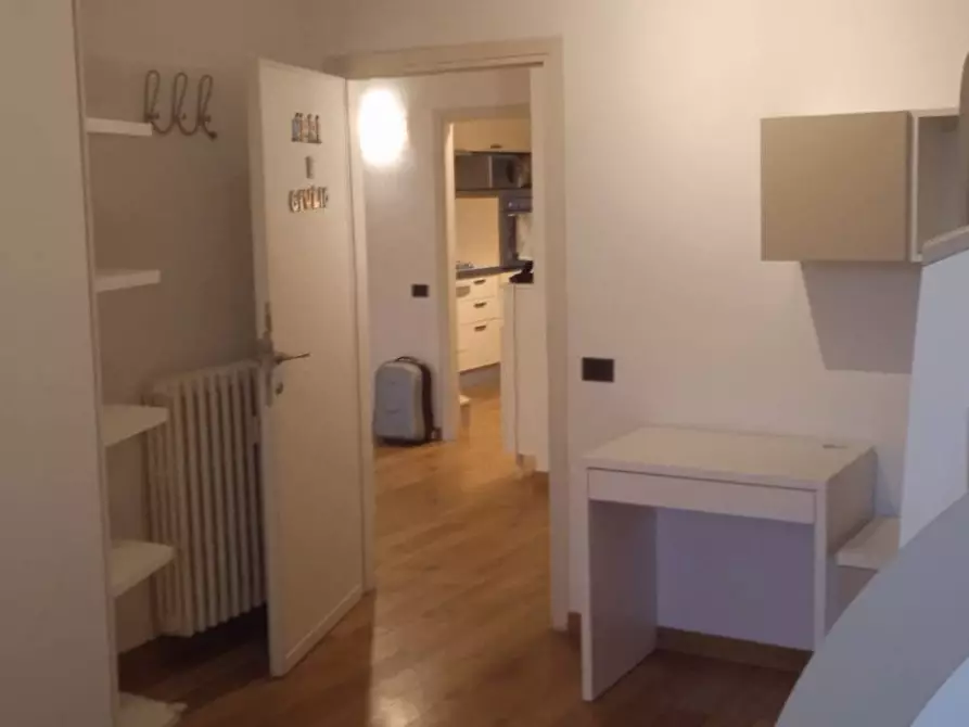 Immagine 13 di Appartamento in affitto  a Firenze