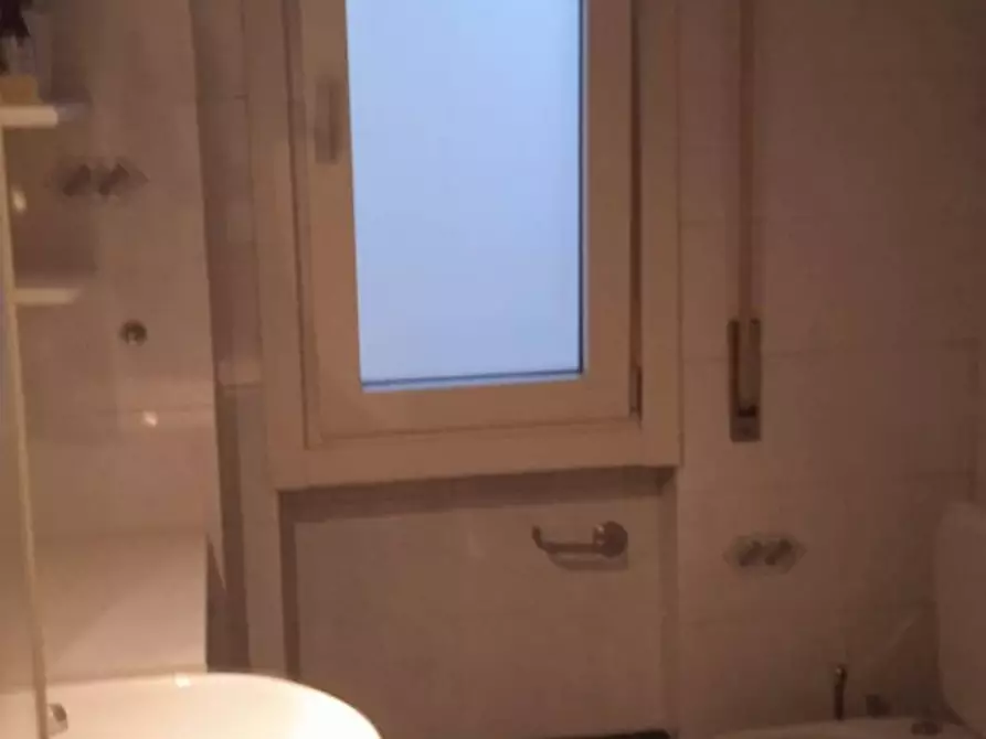 Immagine 18 di Appartamento in affitto  a Firenze