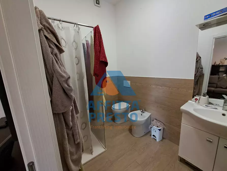 Immagine 5 di Magazzino in vendita  a Vinci