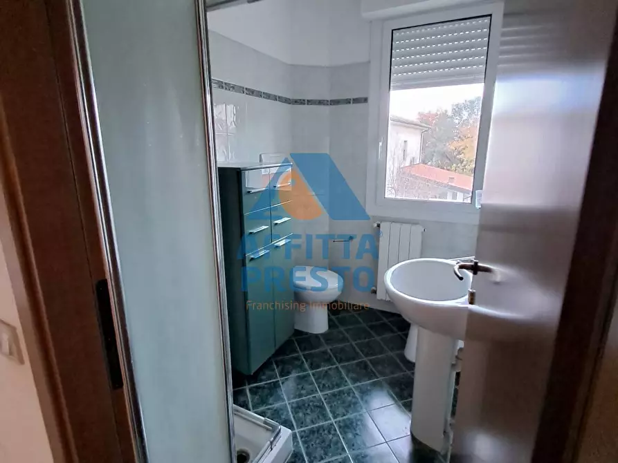 Immagine 4 di Appartamento in vendita  a Santa Croce Sull'arno