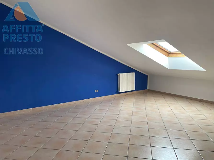 Immagine 12 di Appartamento in affitto  in Viale Cavour 7 a Chivasso