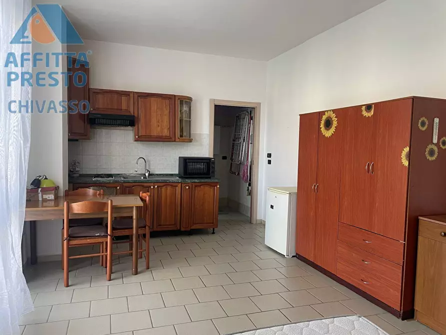 Immagine 3 di Appartamento in affitto  in via Nino Costa 38 a Chivasso