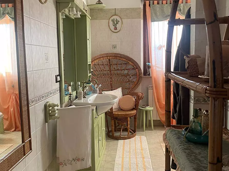 Immagine 14 di Appartamento in vendita  in VIA CASALE 40 a Chivasso