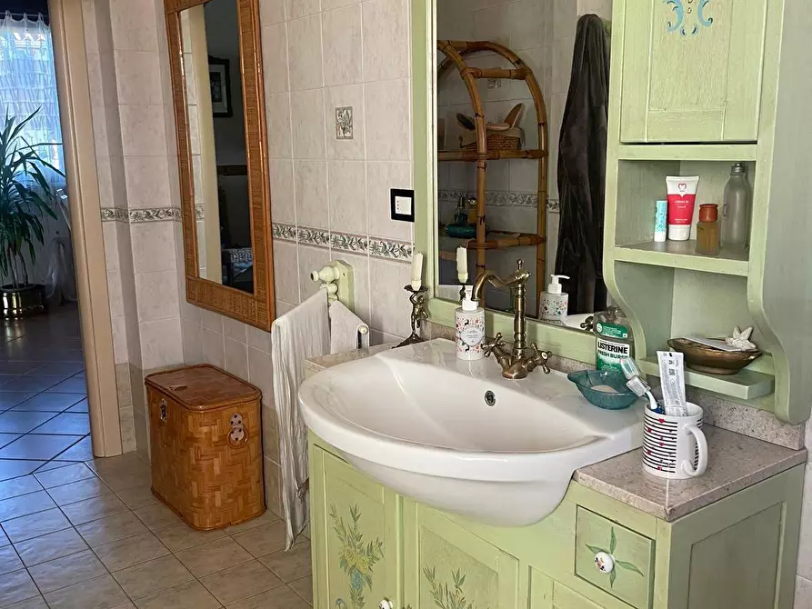 Immagine 13 di Appartamento in vendita  in VIA CASALE 40 a Chivasso