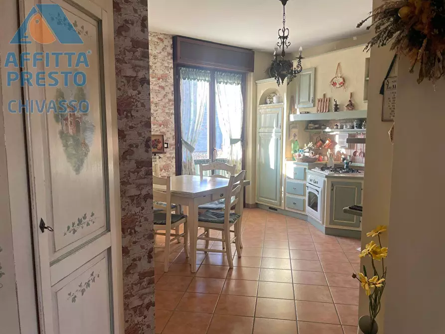 Immagine 34 di Appartamento in vendita  in VIA CASALE 40 a Chivasso