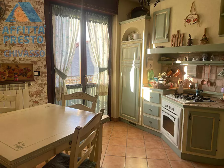 Immagine 10 di Appartamento in vendita  in VIA CASALE 40 a Chivasso