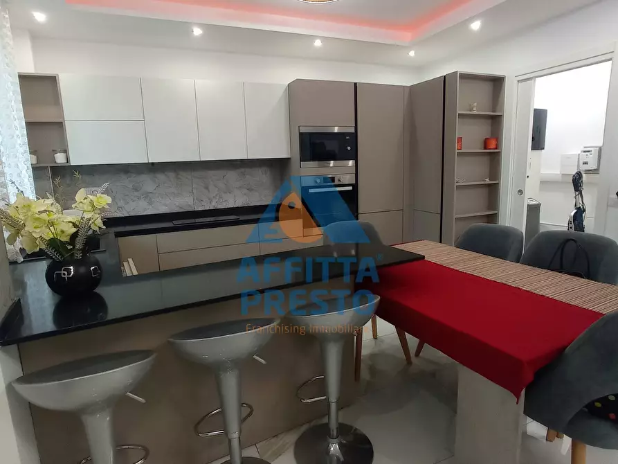 Immagine 18 di Appartamento in affitto  a Empoli