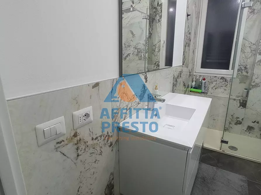 Immagine 24 di Appartamento in affitto  a Empoli