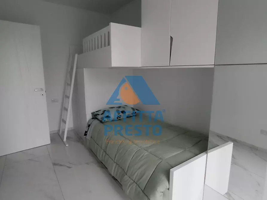 Immagine 26 di Appartamento in affitto  a Empoli