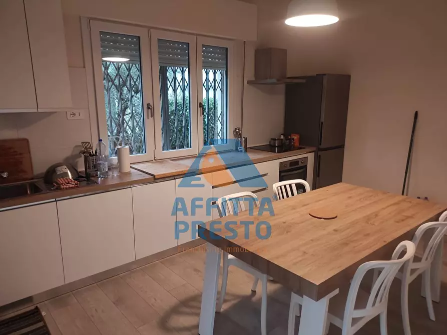 Immagine 1 di Camera in affitto  a Empoli