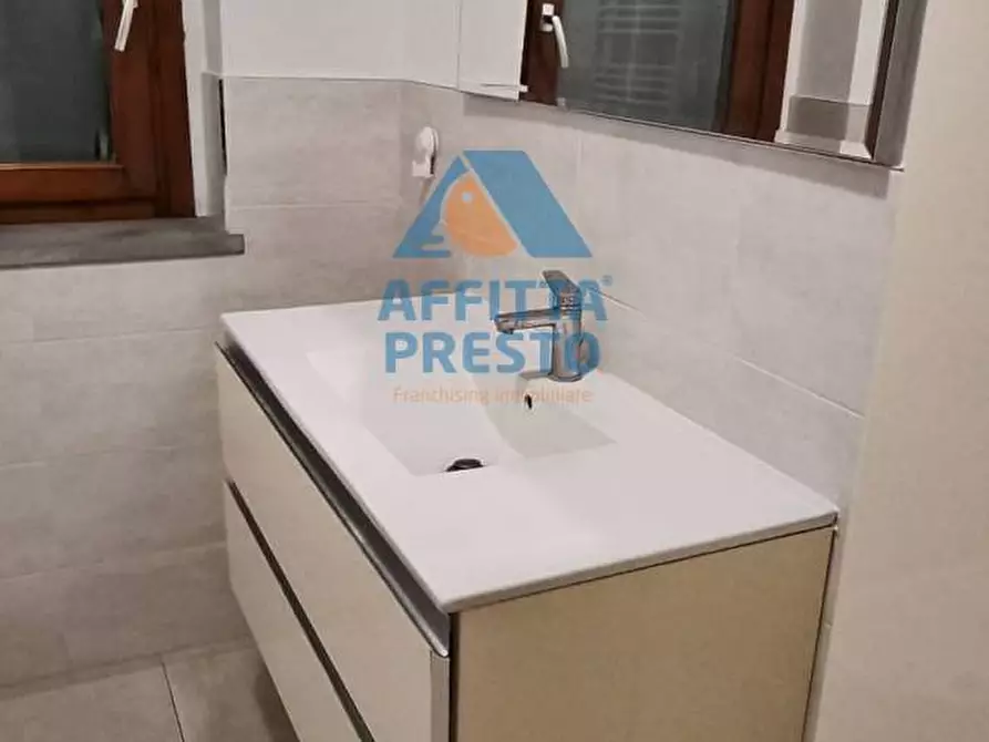 Immagine 6 di Appartamento in affitto  a Empoli