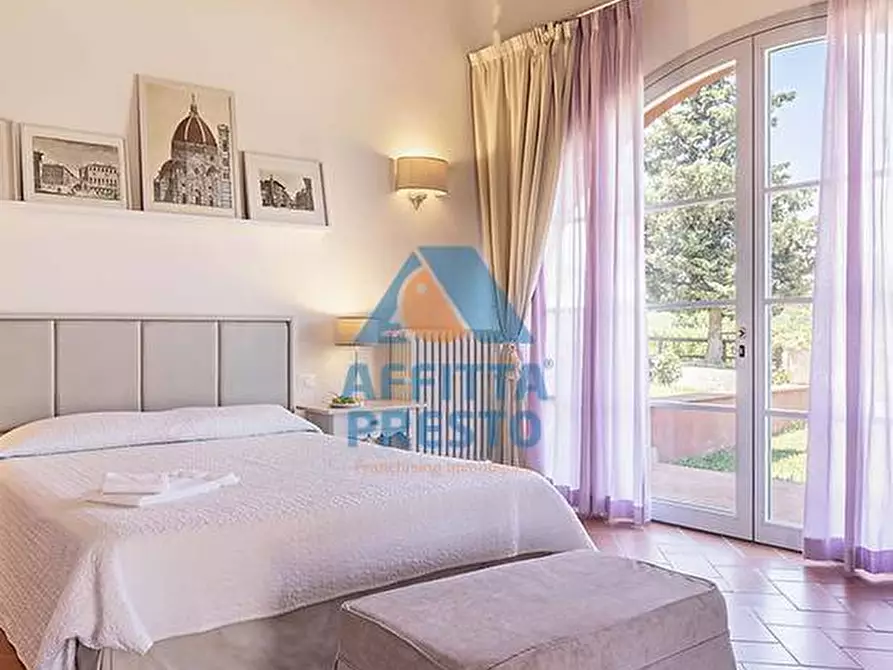 Immagine 3 di Residence in vendita  a Lastra A Signa