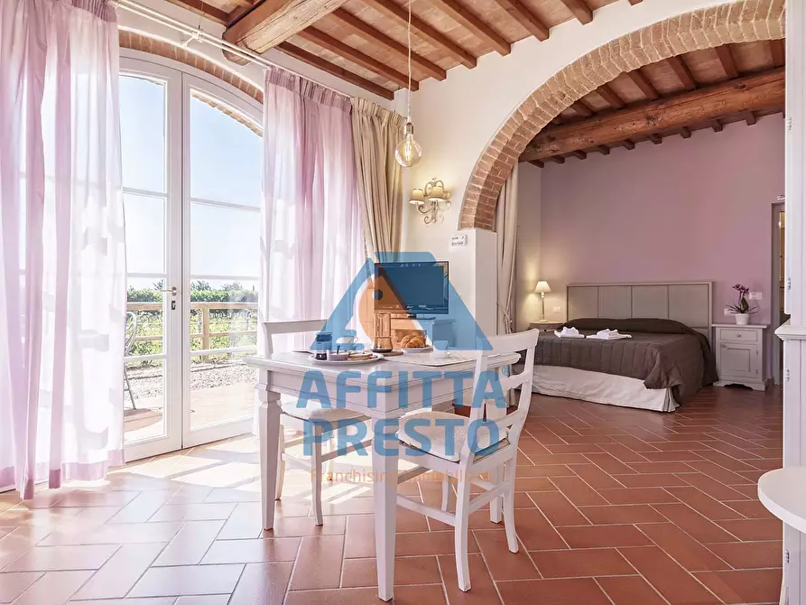 Immagine 4 di Residence in vendita  a Lastra A Signa