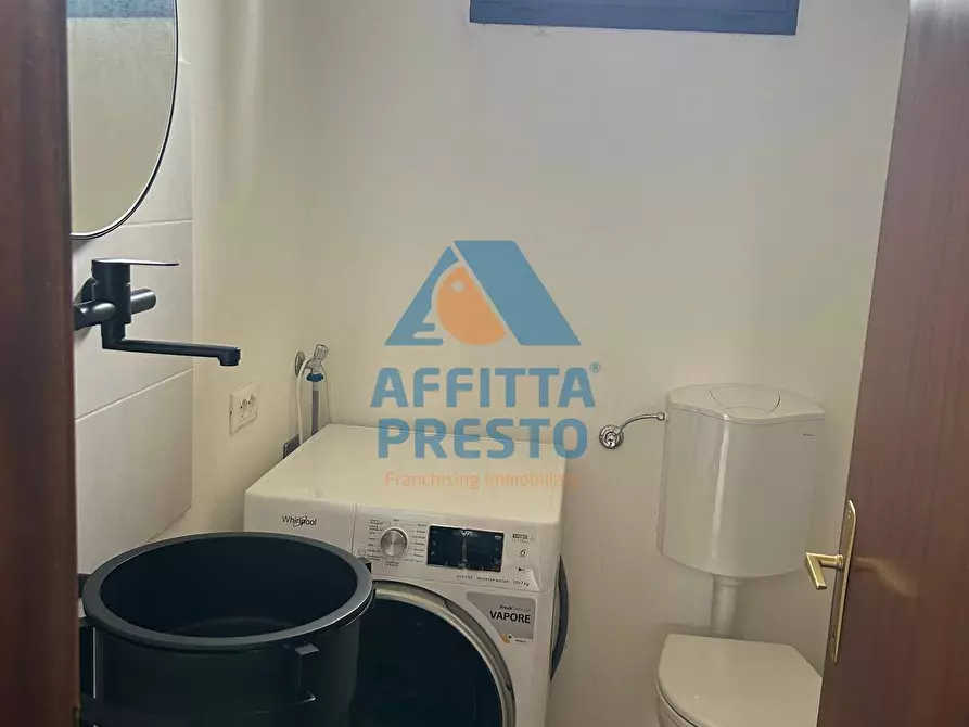 Immagine 13 di Appartamento in affitto  a Empoli