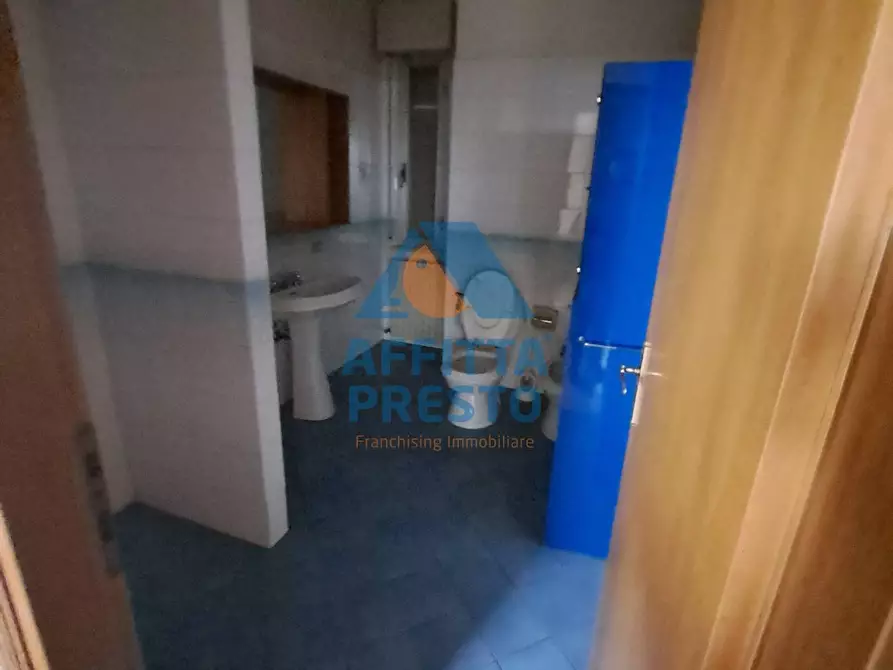 Immagine 10 di Laboratorio in affitto  a Castelfranco Di Sotto