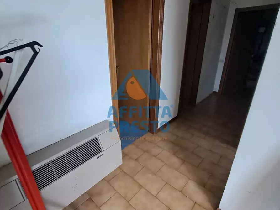 Immagine 12 di Laboratorio in affitto  a Castelfranco Di Sotto