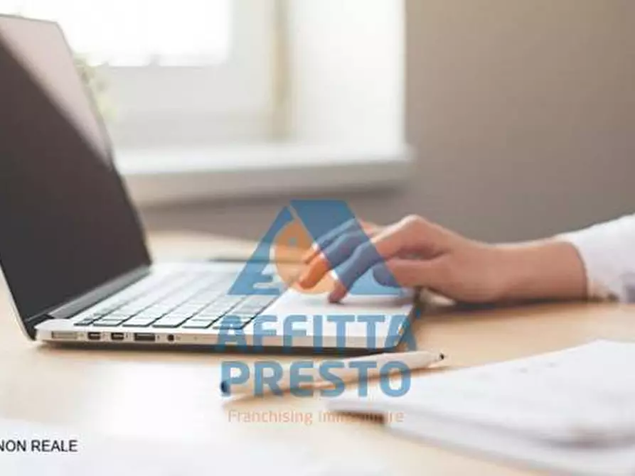 Immagine 1 di Ufficio in vendita  a San Miniato