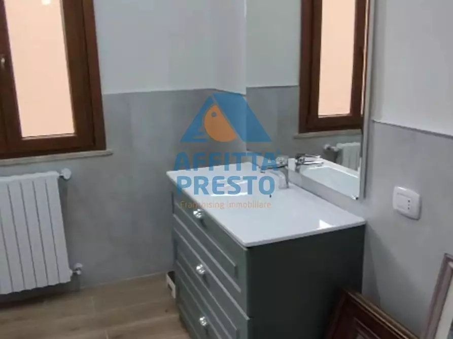 Immagine 5 di Appartamento in affitto  a Pontedera