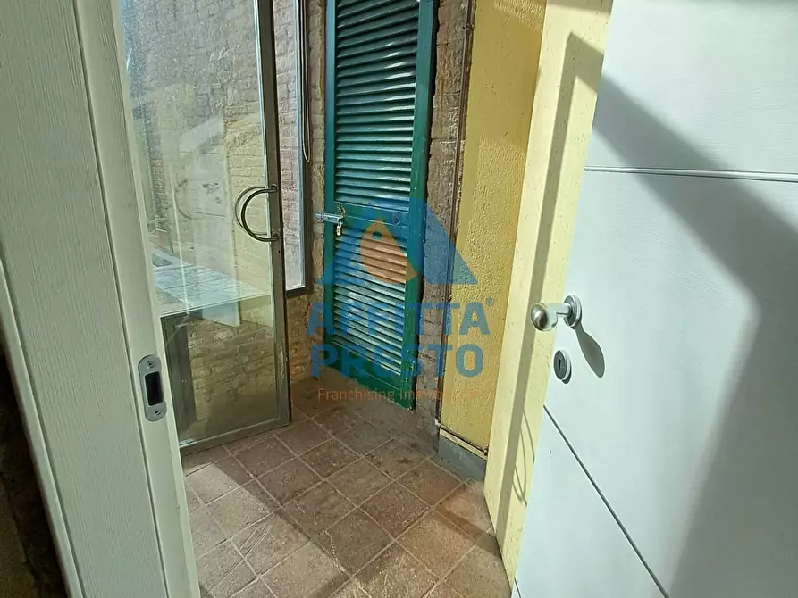 Immagine 3 di Appartamento in affitto  a Pontedera