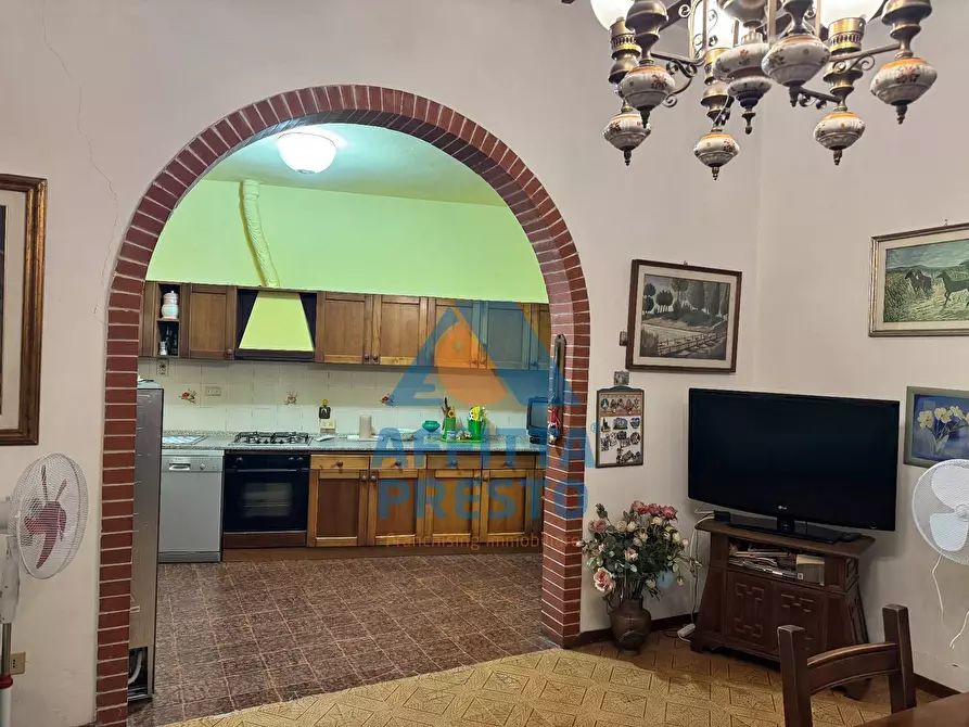 Immagine 1 di Appartamento in vendita  a Empoli