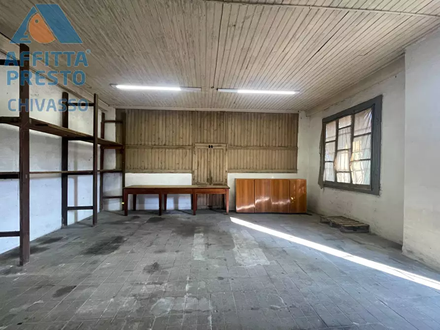 Immagine 4 di Attività commerciale in affitto  in VIA GERBIDO 12 a Chivasso