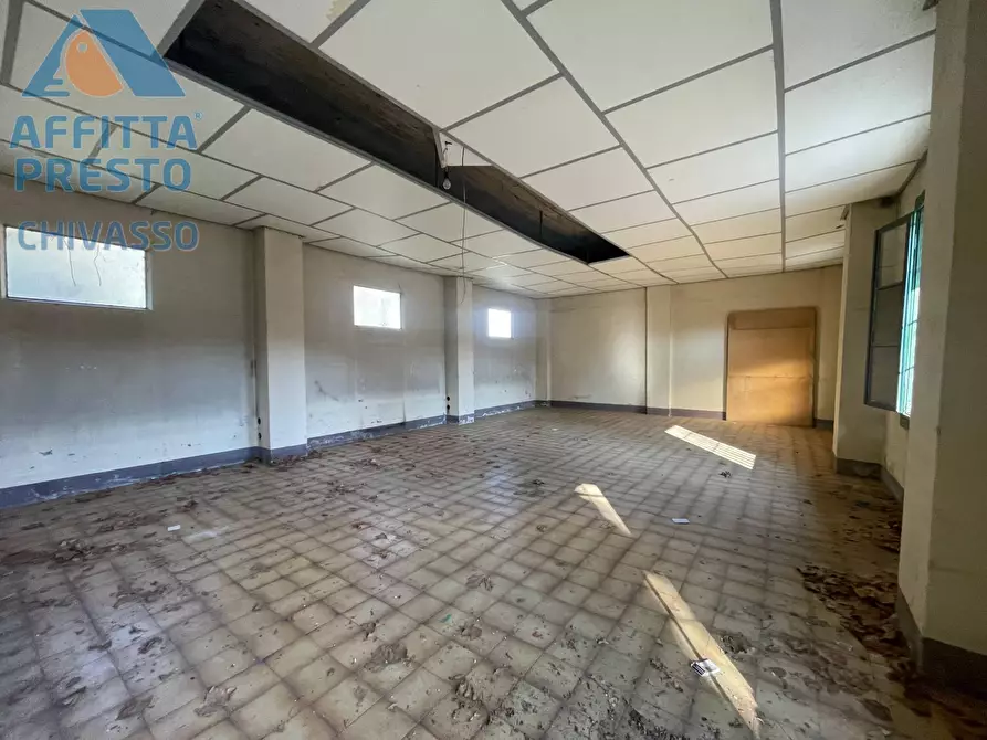 Immagine 1 di Attività commerciale in affitto  in VIA GERBIDO 12 a Chivasso