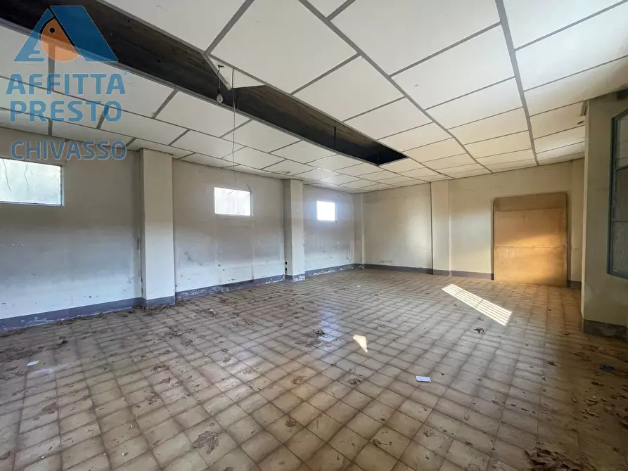 Immagine 6 di Attività commerciale in affitto  in VIA GERBIDO 12 a Chivasso