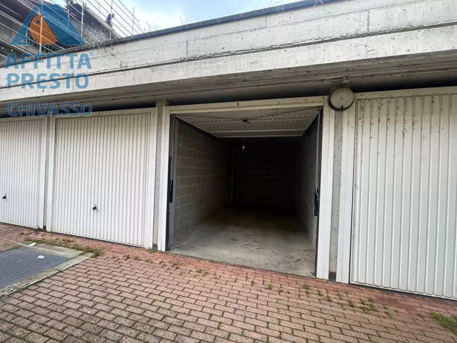 Immagine 5 di Box auto in affitto  in VICOLO FALETTI 6 a Chivasso