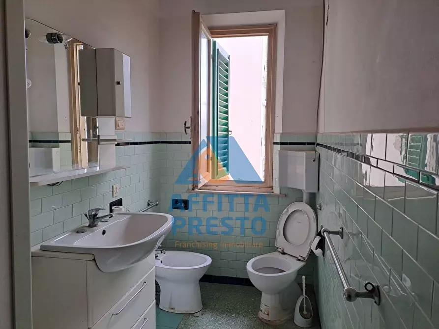 Immagine 10 di Appartamento in affitto  a Empoli