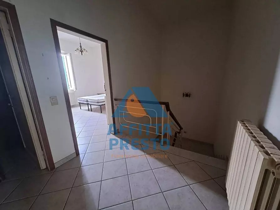 Immagine 13 di Appartamento in affitto  a Empoli